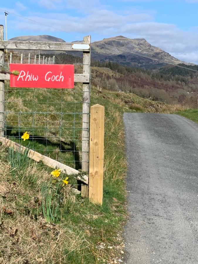 Snowdonia Rock Cottage - Cosy And Pet Friendly Penrhyndeudreath Bagian luar foto